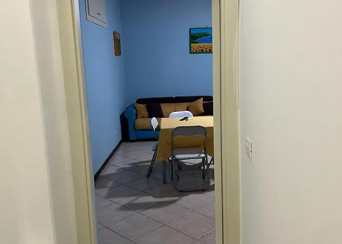 La Yucca Apartment *